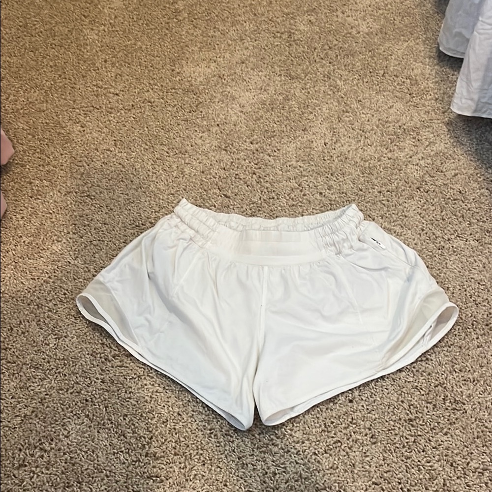 Lululemon Athletica White Athletic Shorts Lightweight Elastic Waist